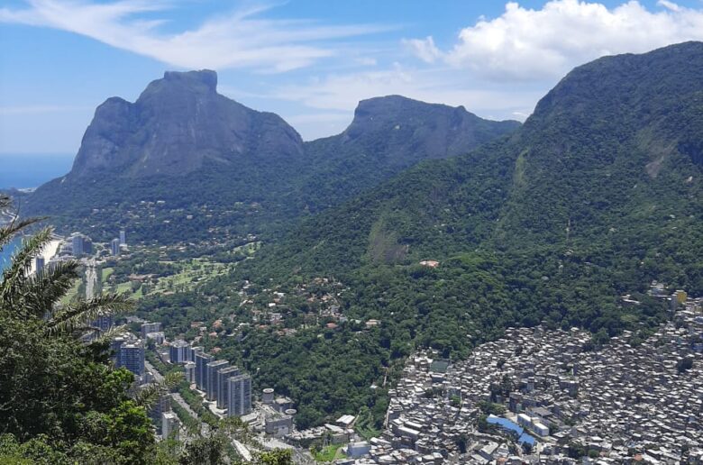 Vista da trilha dois irmãos por Natasha Francisco (Localiza021) Trilha dois irmãos - Vidigal Rio de Janeiro RJ